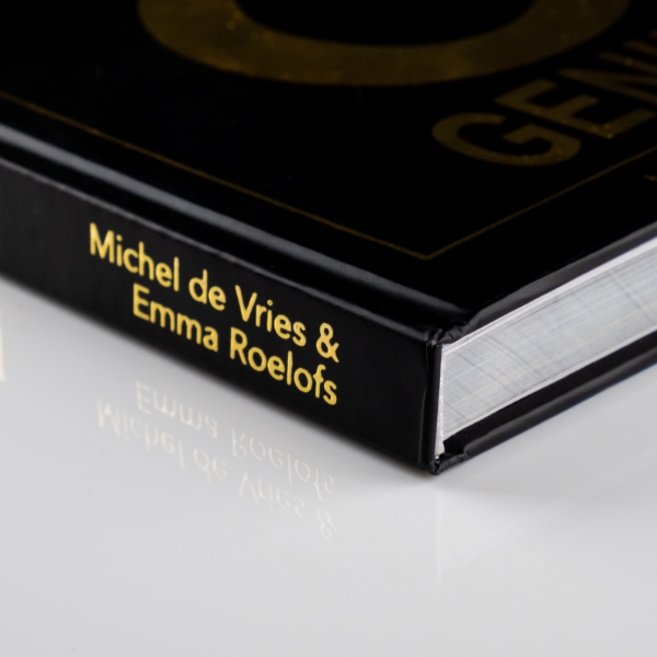 rugtekst in goudfolie